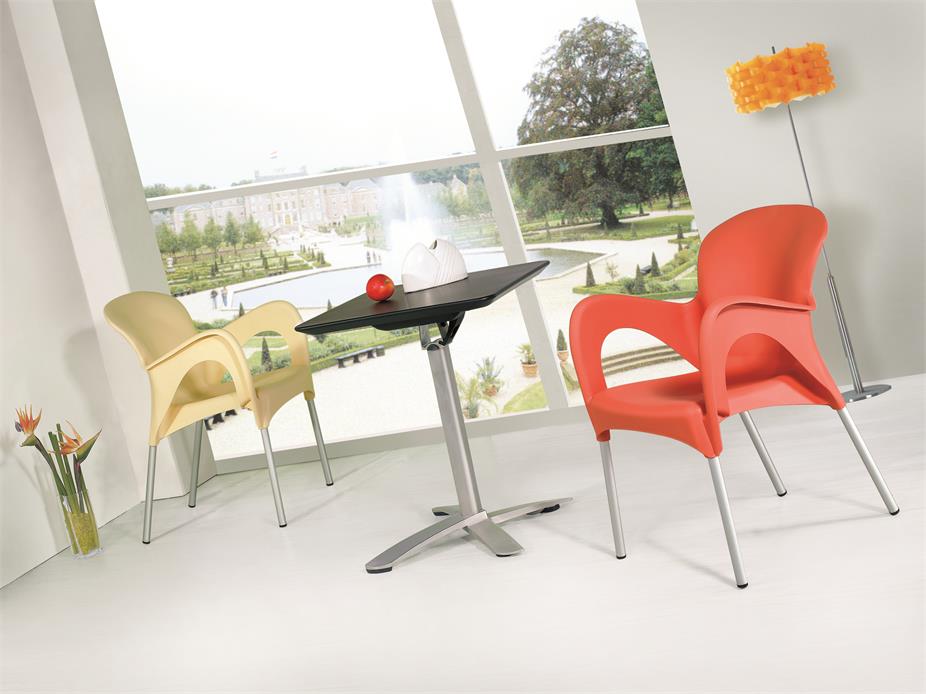 chair plastic.jpg