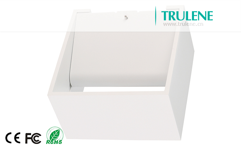 wall lamp indoor.jpg