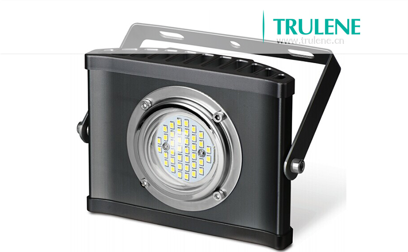 200w flood light.jpg
