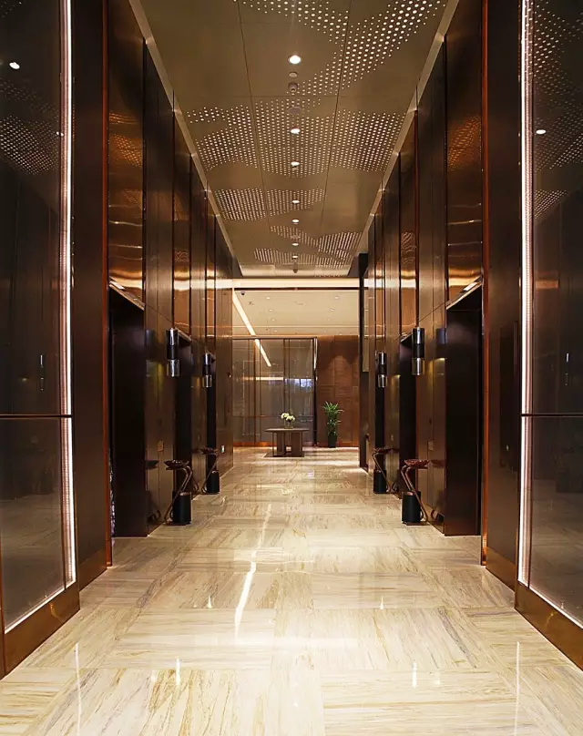 hotel lighting supplier.png