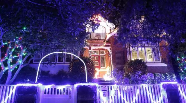 lighting manufacturer.png