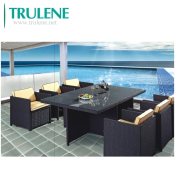 Garden Furniture Wicker Rattan outdoor Dining Setting Table and Chairs