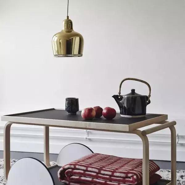 modern lamp design.jpg